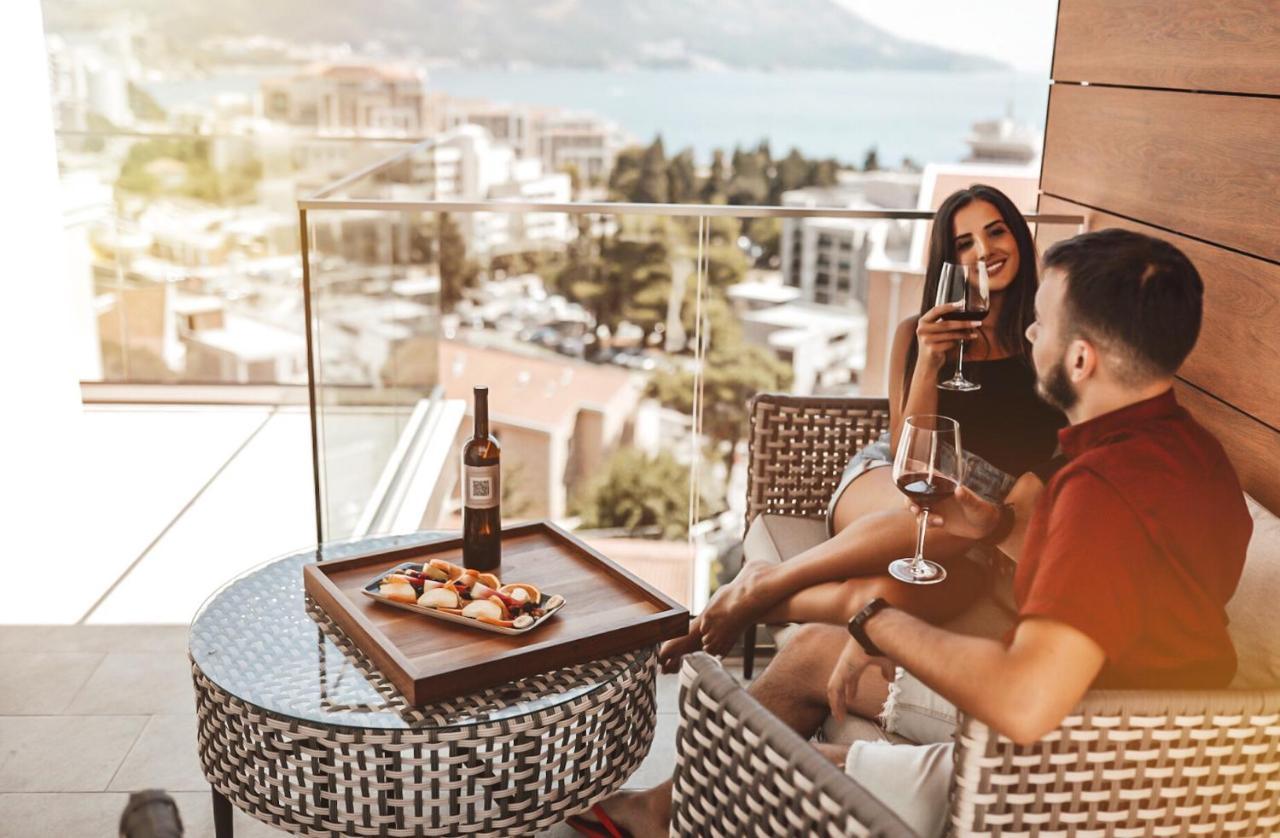Hotel Lusso Mare By Aycon Budva Exterior photo
