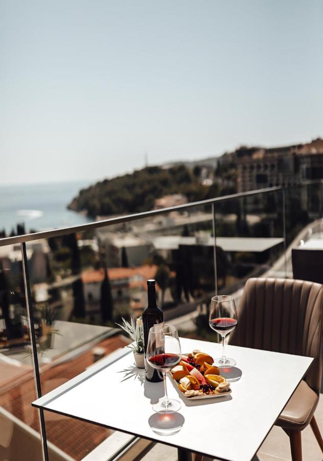 Hotel Lusso Mare By Aycon Budva Exterior photo