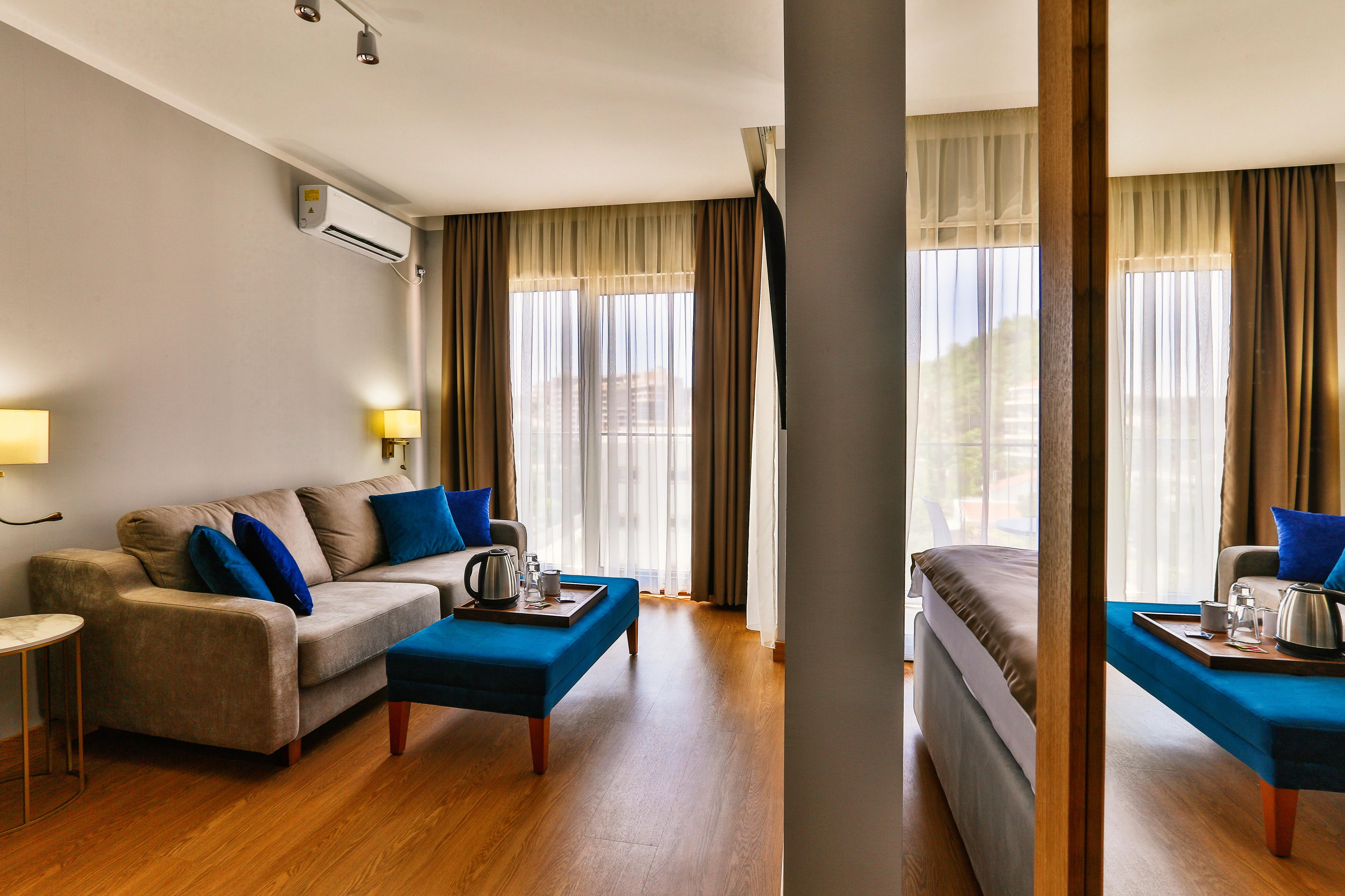 Hotel Lusso Mare By Aycon Budva Exterior photo