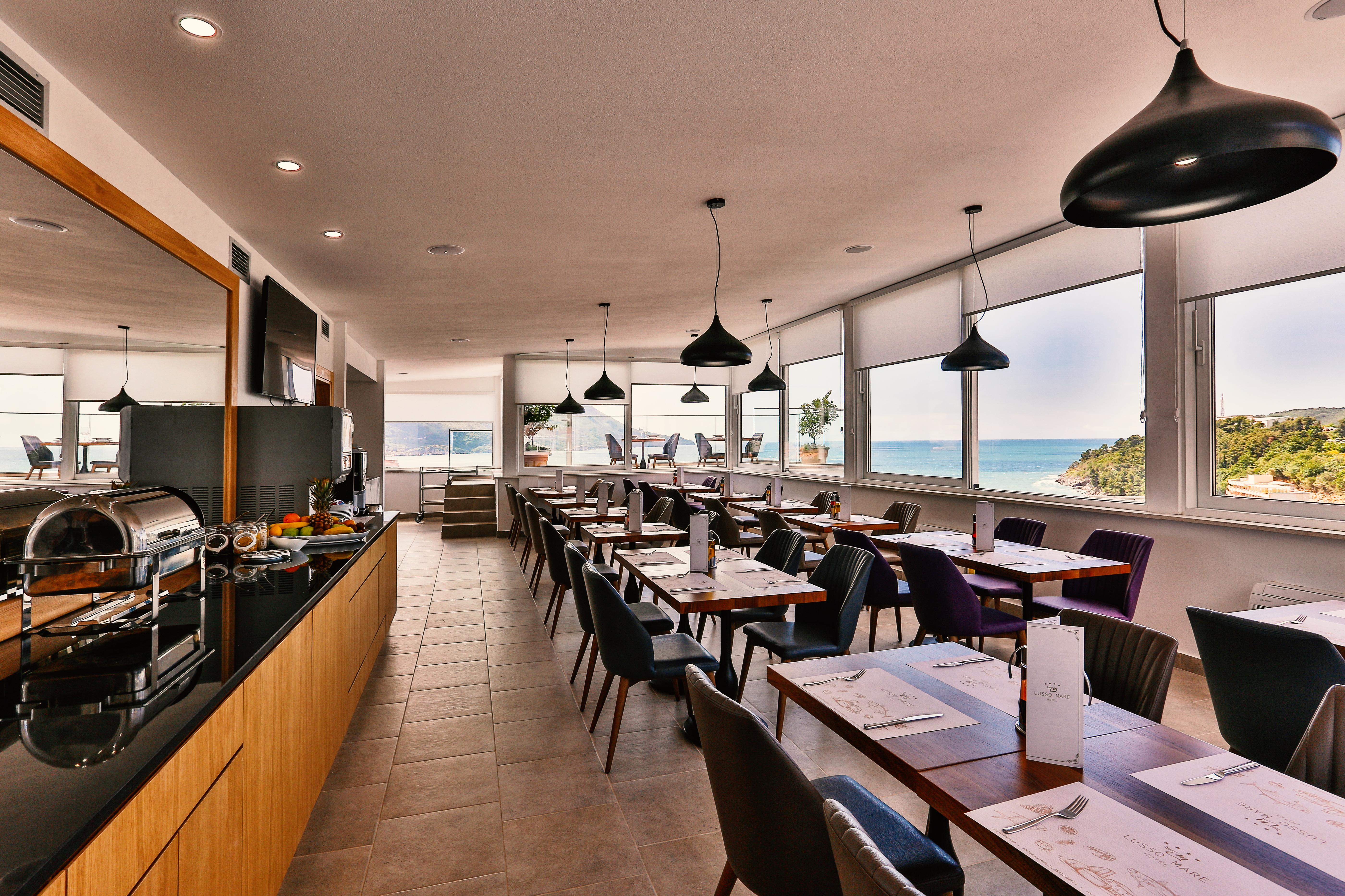 Hotel Lusso Mare By Aycon Budva Exterior photo