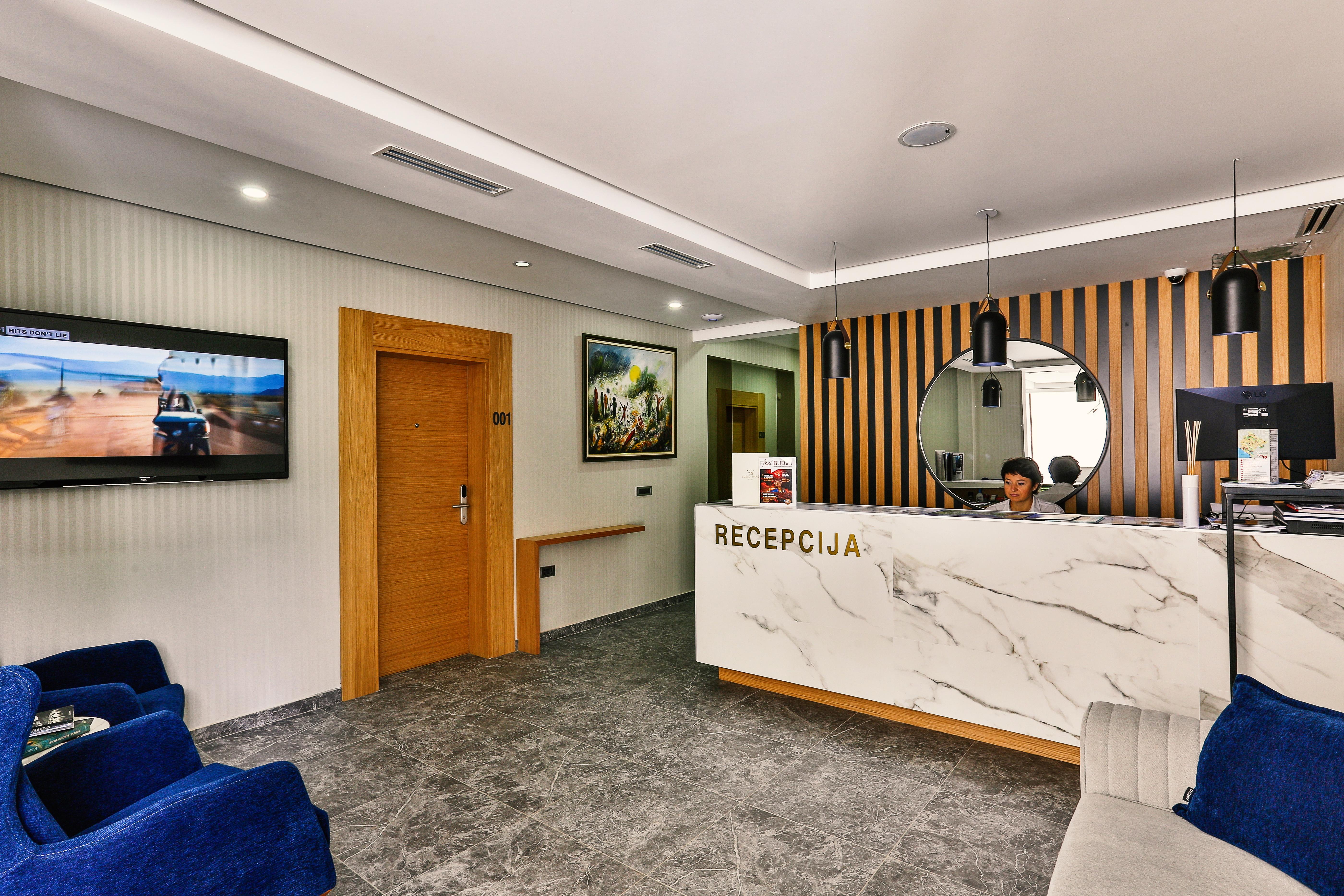 Hotel Lusso Mare By Aycon Budva Exterior photo