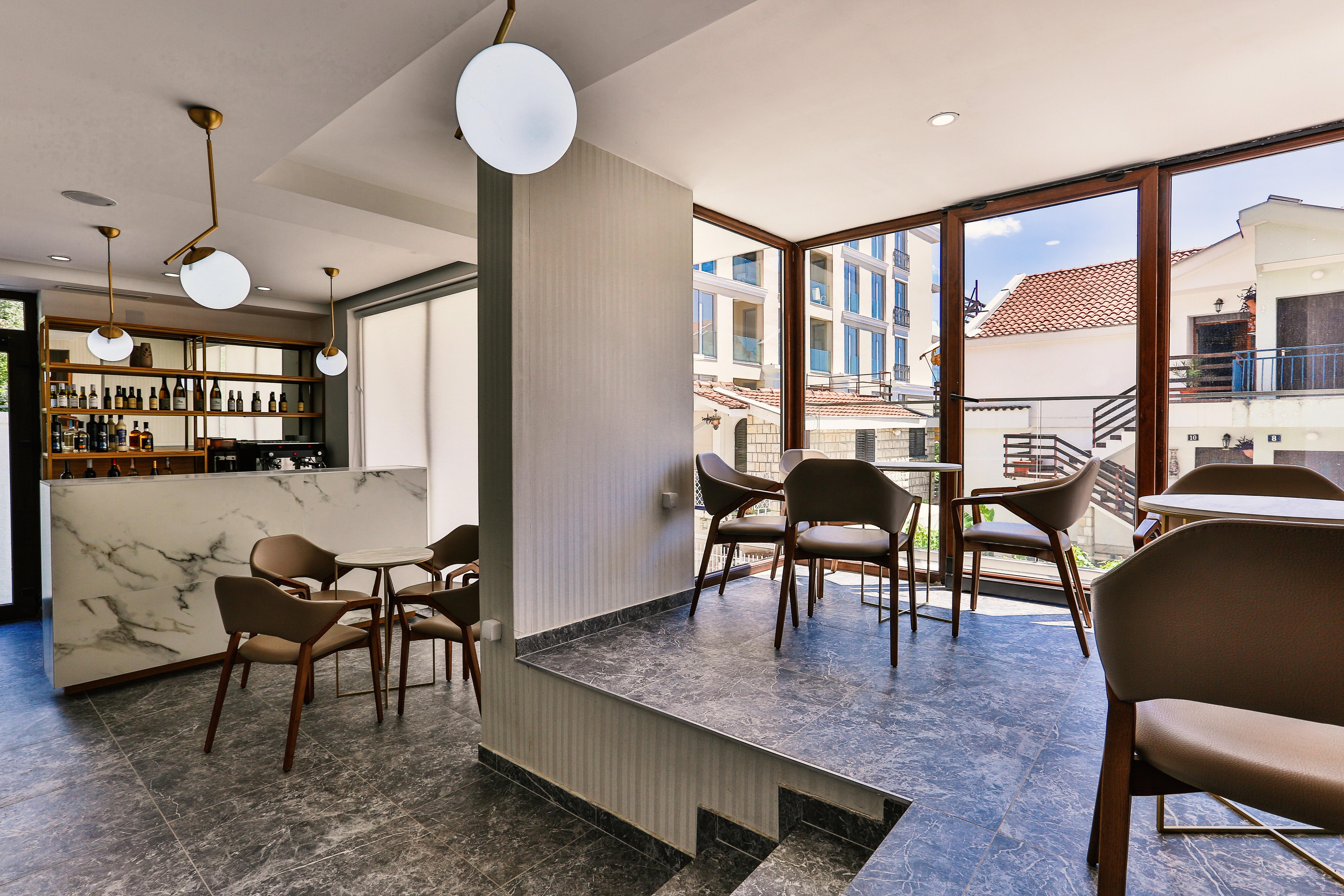 Hotel Lusso Mare By Aycon Budva Exterior photo