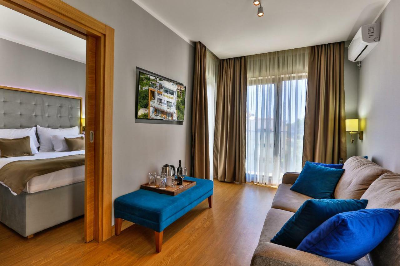 Hotel Lusso Mare By Aycon Budva Exterior photo
