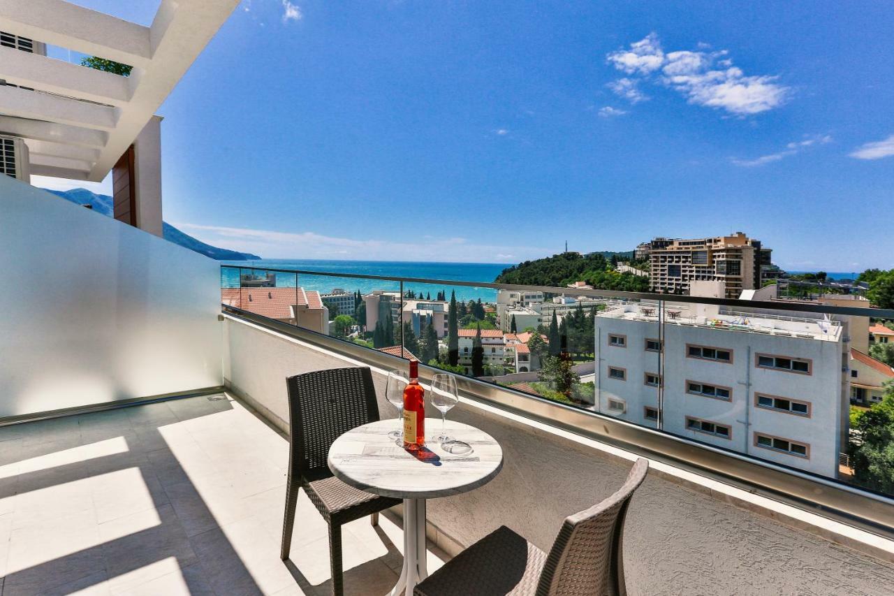 Hotel Lusso Mare By Aycon Budva Exterior photo